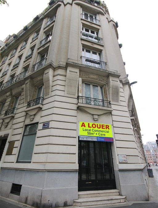 A LOUER – LOCAL COMMERCIAL – BD LIBERTÉ/QUAI DU WAULT