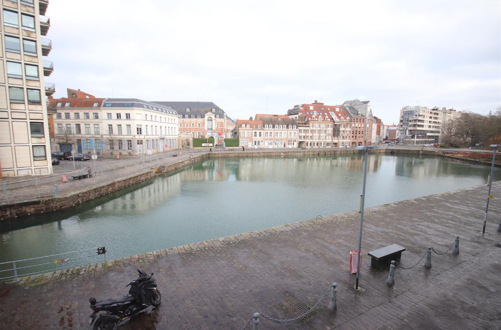 A VENDRE – TYPE 4 AVEC VUE SUR QUAI DU WAULT – VIEUX LILLE