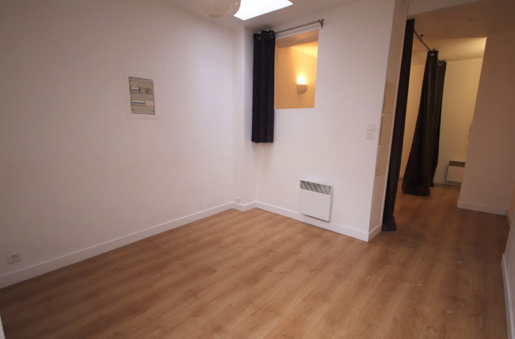 T2 de 46m², rue du plat, Centre