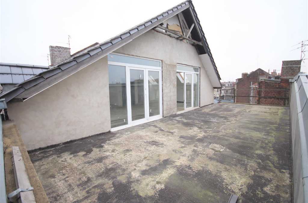 A VENDRE – PLATEAU BRUT – LILLE CENTRE