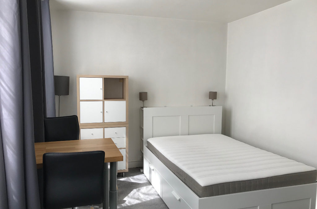 Studio MEUBLÉ de 23.11 m², rue Gantois