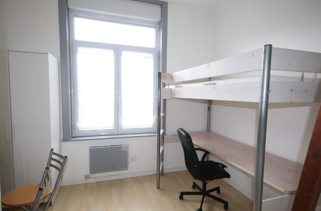Studio MEUBLÉ de 12.3 m², rue Adolphe – VAUBAN