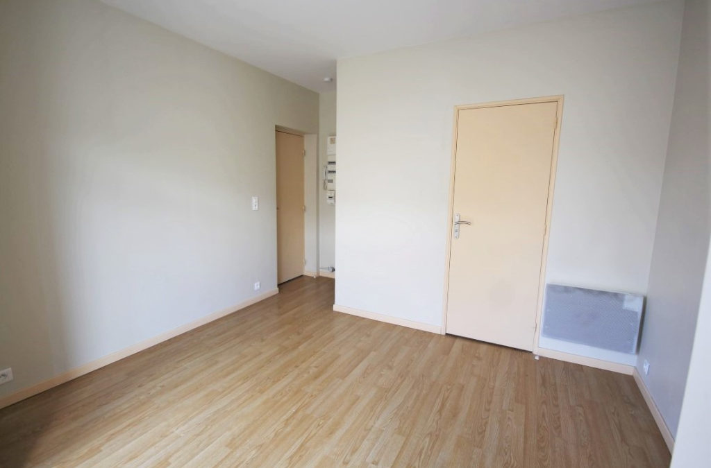 Studio de 20 m², place Fernig – Porte de Douai