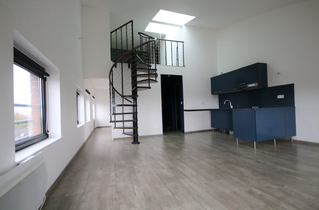 A VENDRE – T3 en Duplex de 70m² – RONCQ Blanc Four