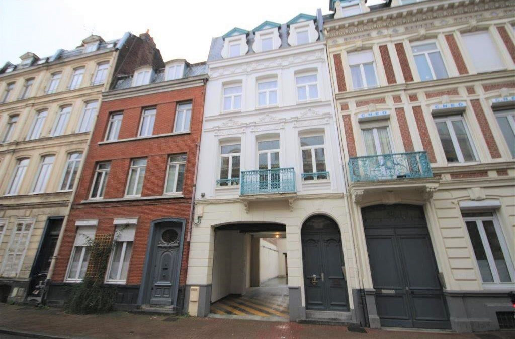 Place de parking en sous-sol, rue Jean Bart, Saint Michel
