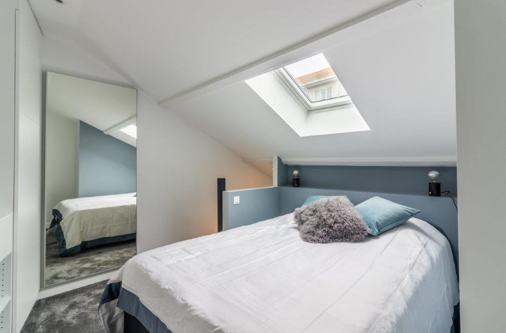 Studio MEUBLÉ en duplex de 22 m², rue Jean sans peur, République
