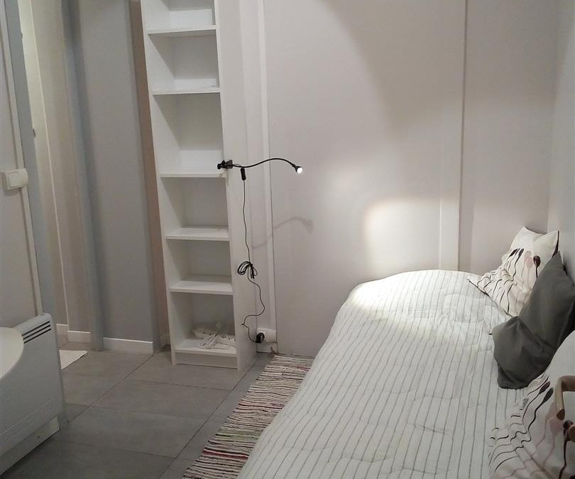 Studio MEUBLÉ de 12.36 m², rue des Postes – Wazemmes