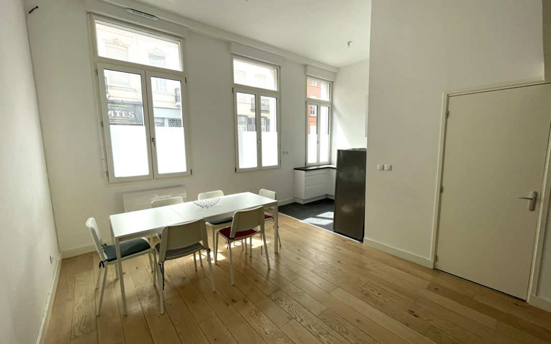 A VENDRE – Magnifique Type 4 avec terrasse – VAUBAN
