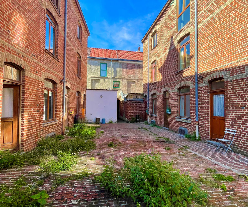 A VENDRE – Maison de courée à raffraichir – LILLE – WAZEMMES