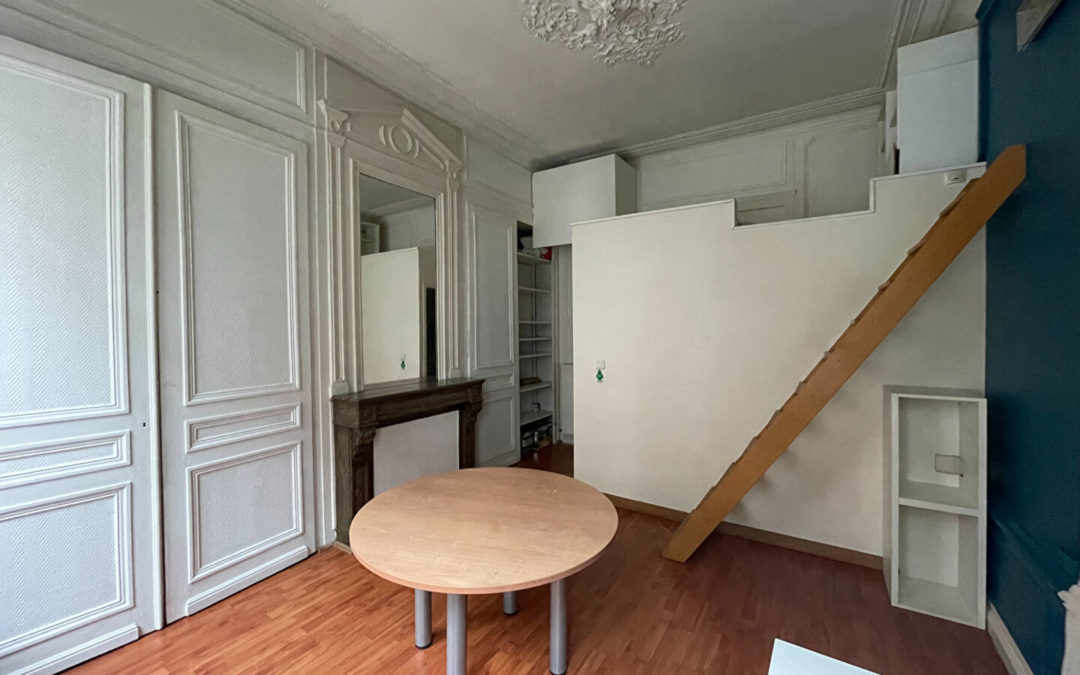 A VENDRE – Studio à usage de bureau – VAUBAN