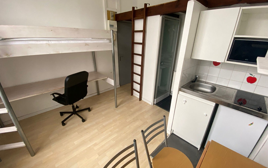 Studio MEUBLÉ de 12.24 m², rue Adolphe – VAUBAN