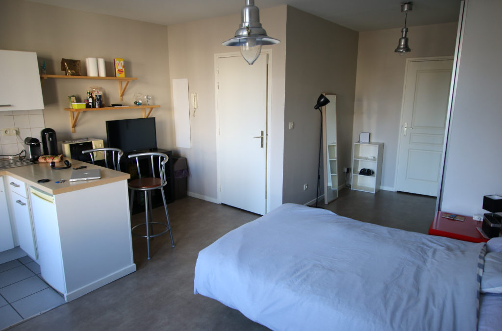 Studio MEUBLÉ de 27 m², rue du Priez – Gare Lille Flandres