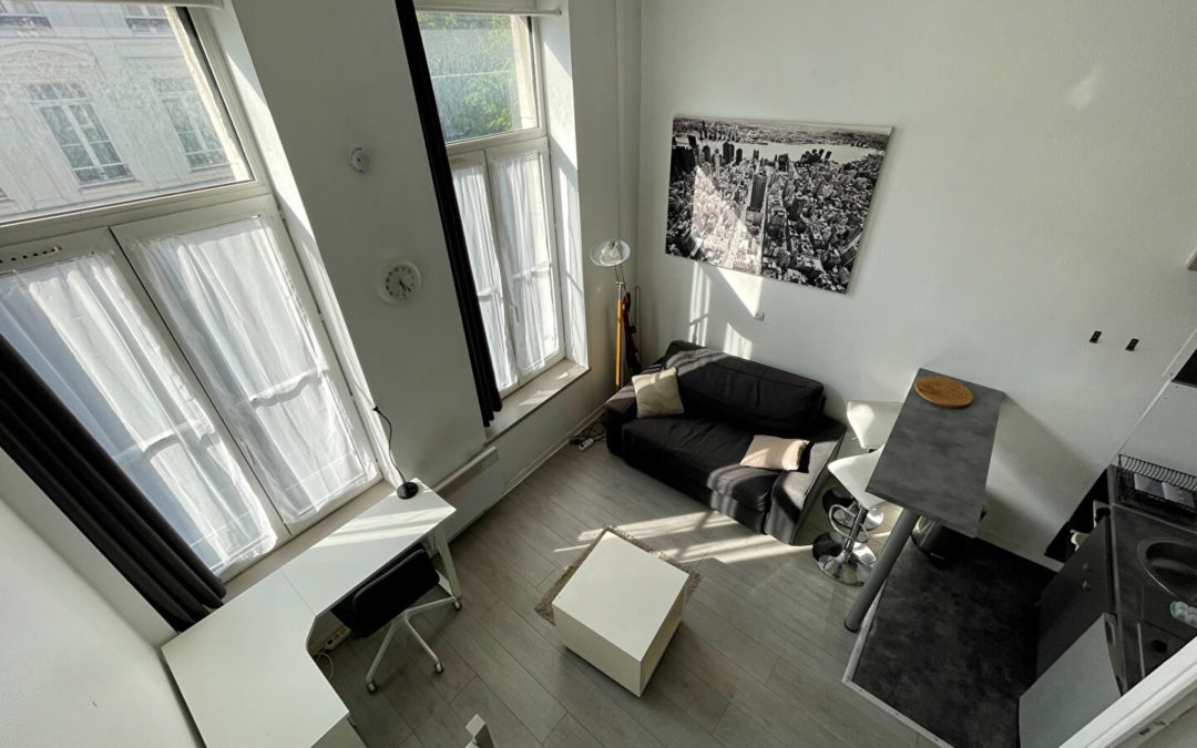 A VENDRE – Studio avec mezzanine – SEBASTOPOL / REPUBLIQUE