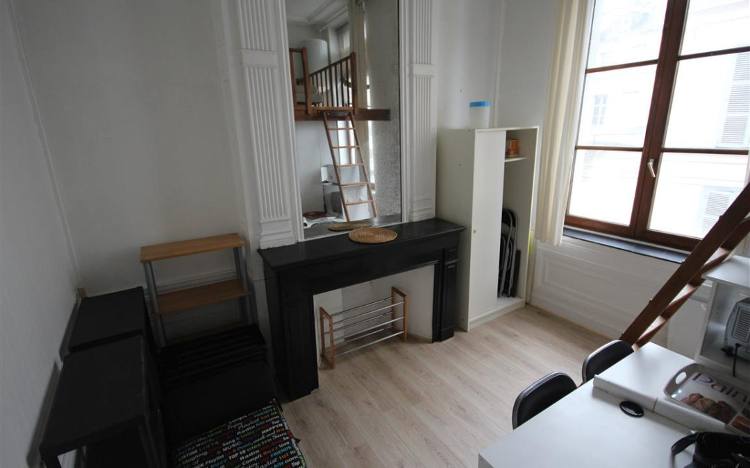 Studio MEUBLÉ de 17.30 m², rue des Jardins – Gare Lille Flandres