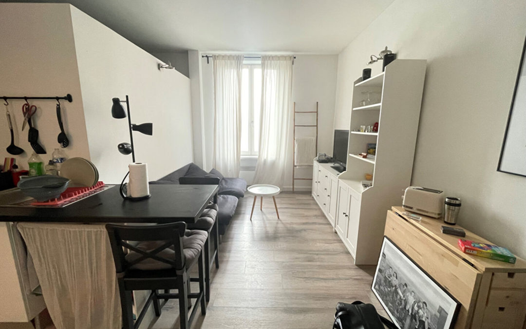 Appartement 2 pieces avec parking – Emplacement exceptionnel – REPUBLIQUE – LILLE