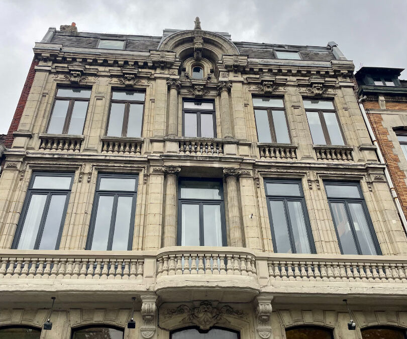 LOCATION – Magnifique local commercial d’environ 370m² – TOURCOING à deux pas du tramway