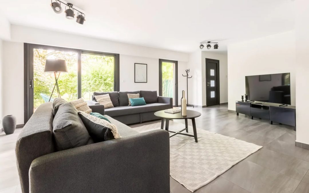 Villa contemporaine dans verdure proche du Grand Boulevard !