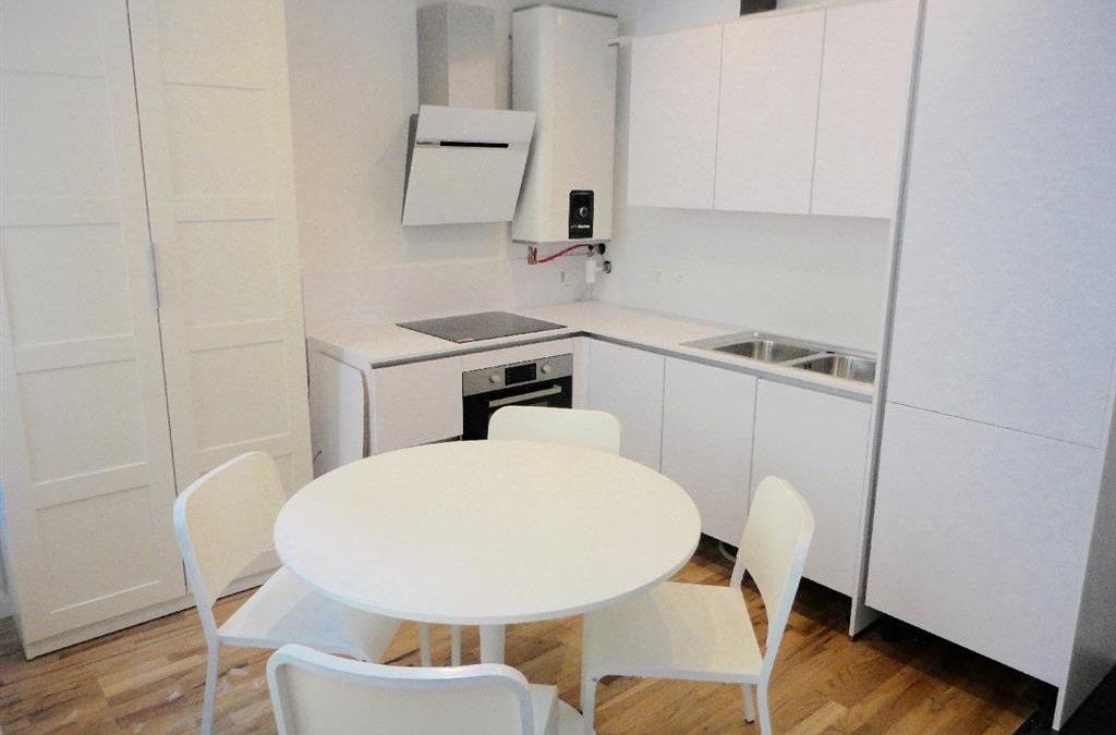 Très belle maison T 4 avec mise à disposition du mobilier, située rue Doudin