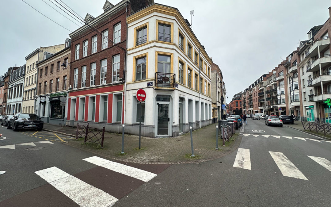 LOCAL  COMMERCIAL VIEUX LILLE 120m2