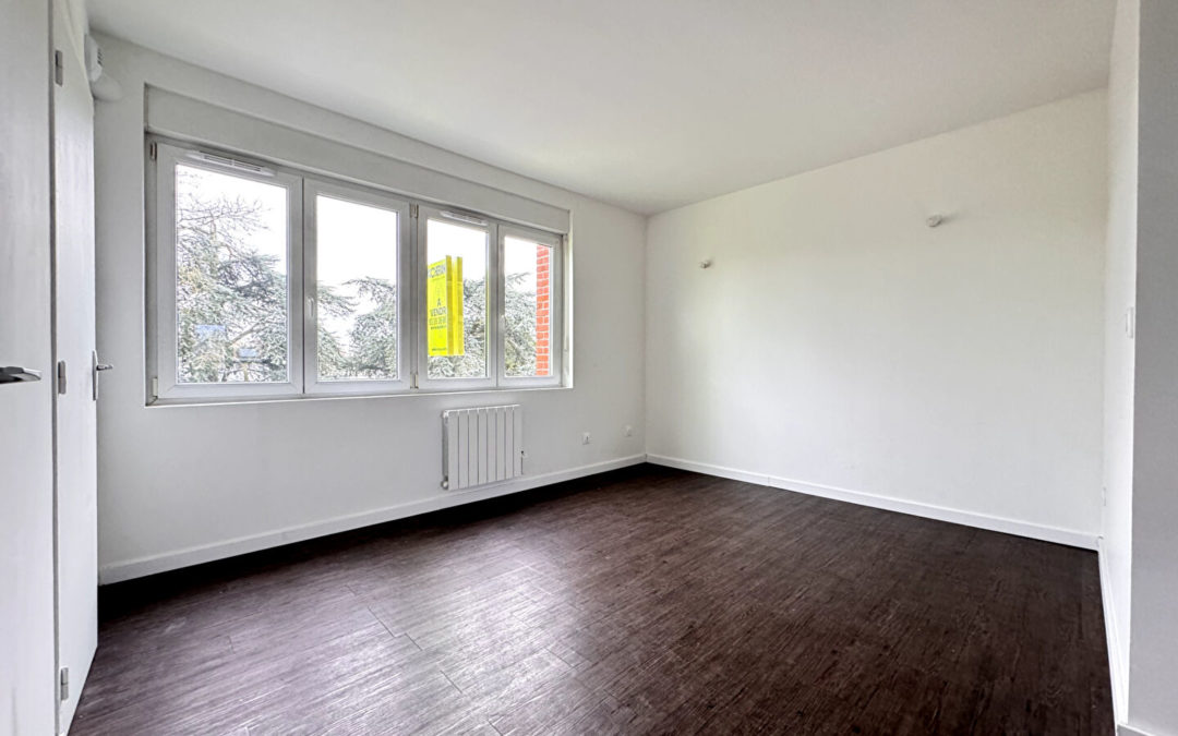 APPARTEMENT TRAVERSANT LILLE FIVES