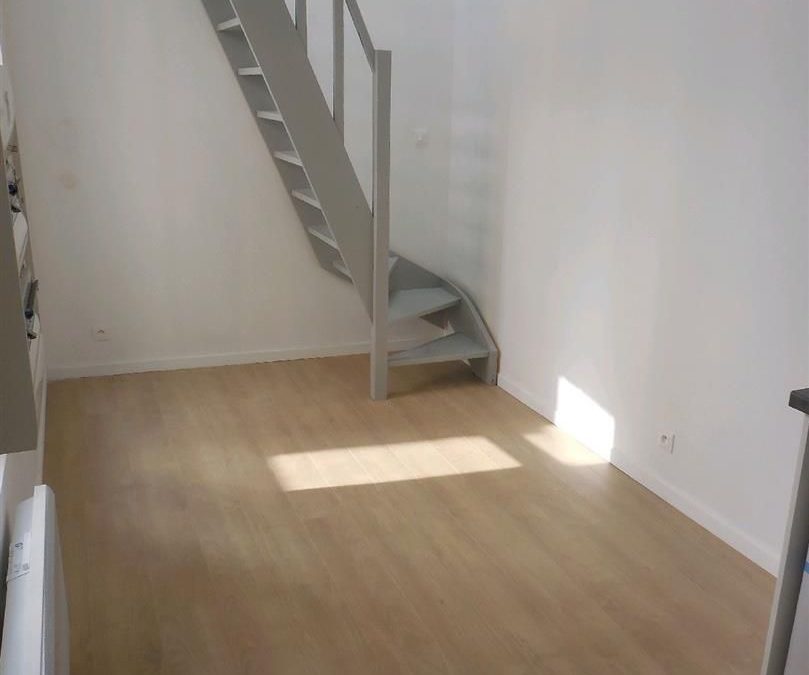 T1 bis situé rue Gantois secteur Saint Michel à Lille.