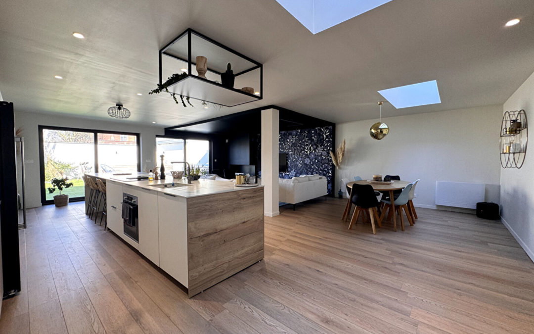 MAISON AVEC JARDIN ET GARAGE