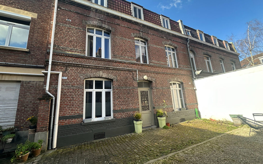 IMMEUBLE 110m2 GAMBETTA