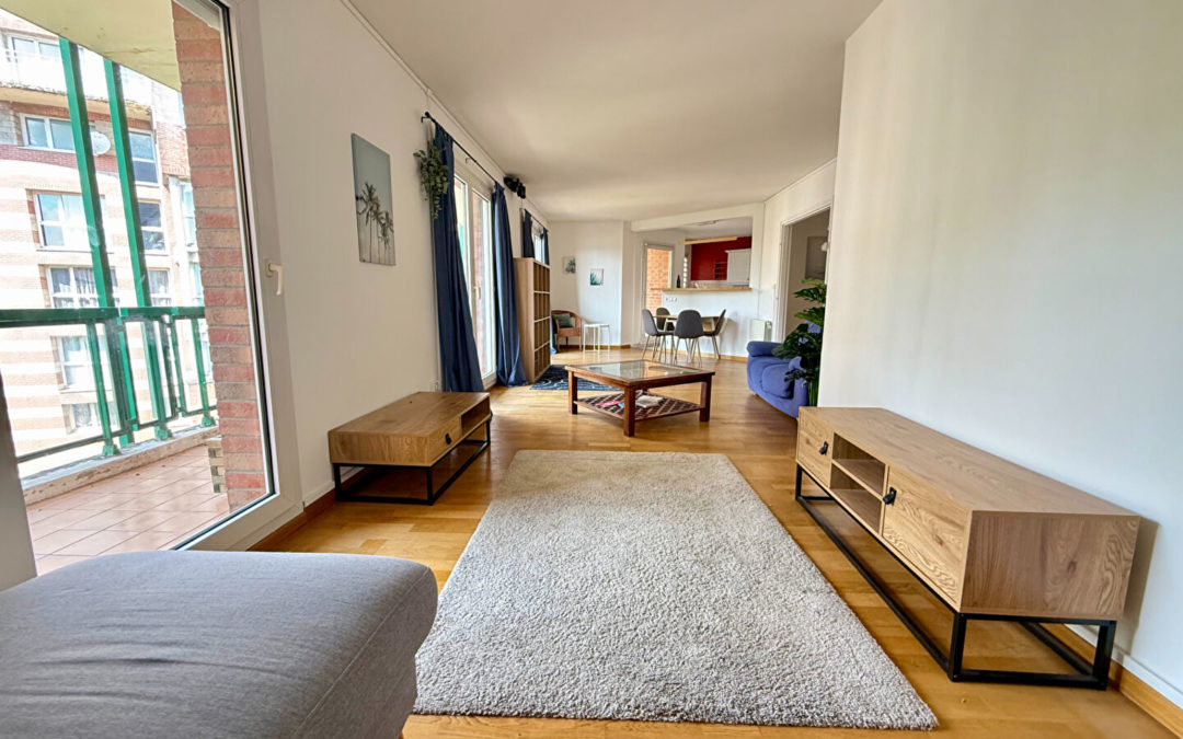 Grand Type 3 (possible T4) avec balcons et parking – Quartier Cormontaigne / Port de Lille