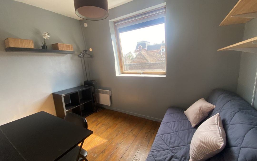 Studio meublé situé rue de Lens – LILLE !