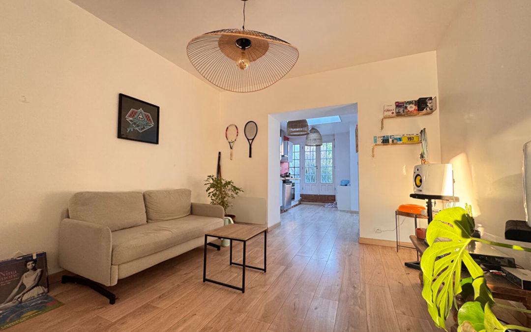 MAISON AVEC JARDIN ET GARAGE