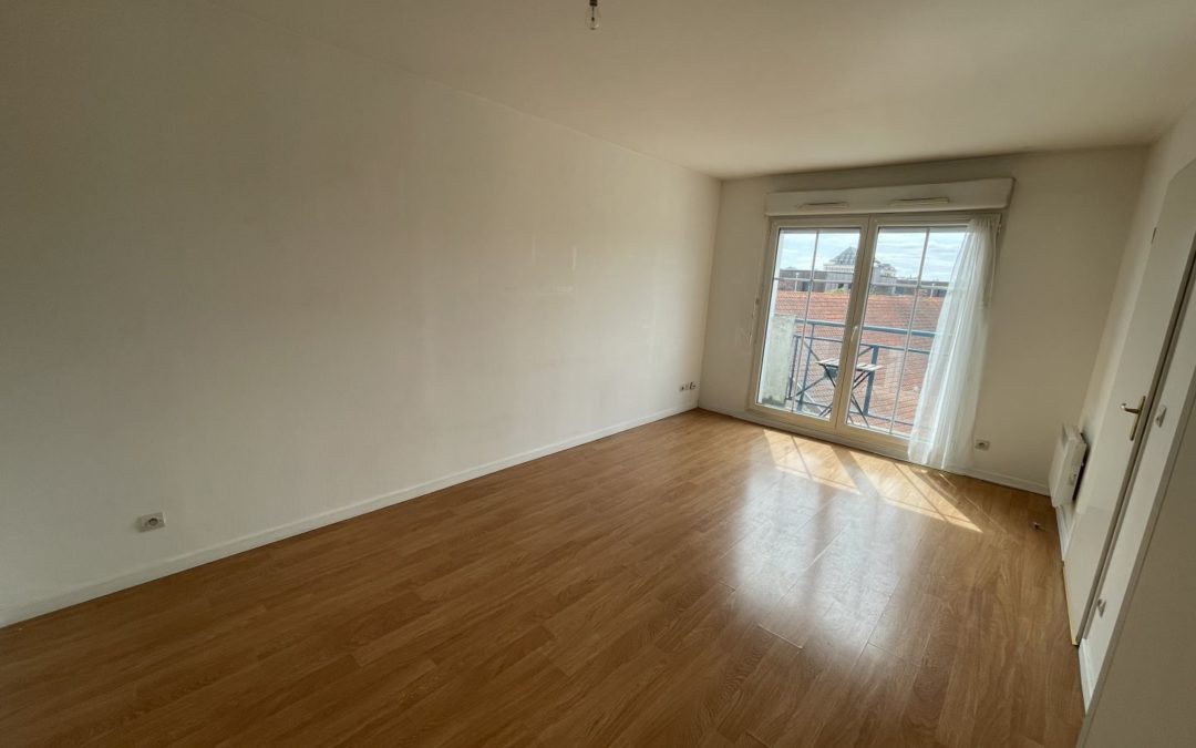 Beau T2 de 40m2 avec balcon ! VIEUX-LILLE !