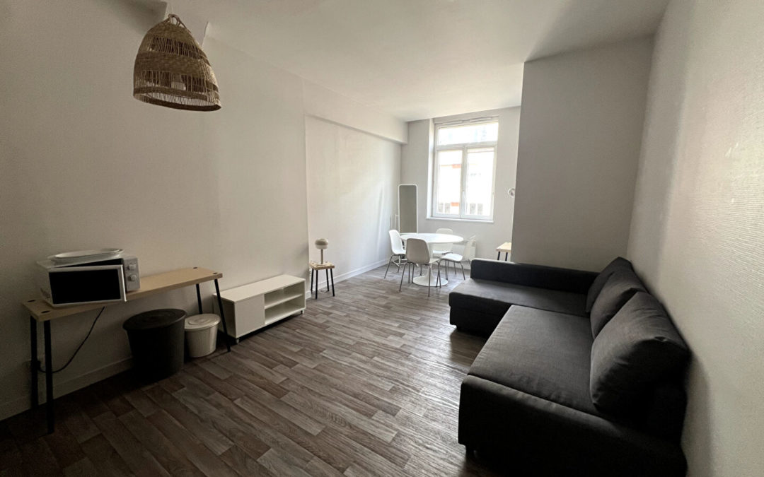 Studio meublé situé Rue des Tanneurs, dans l’hypercentre de Lille