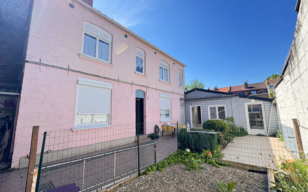 À vendre – Ensemble immobilier à rénover au coeur du quartier Canon d’Or, Lambersart