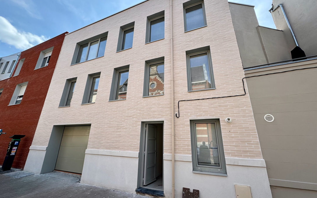 MAISON NEUVE DE 213 M2 AVEC GARAGE  ET EXTERIEUR – MOULIN