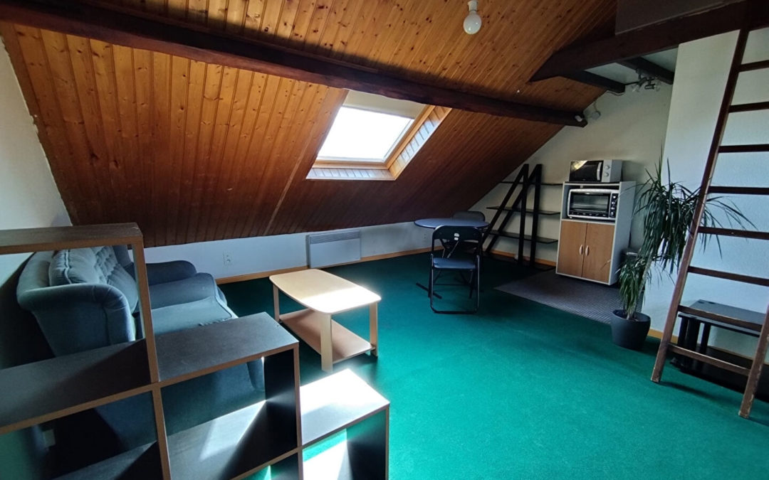 Studio MEUBLÉ de 36 m², rue Adolphe – VAUBAN