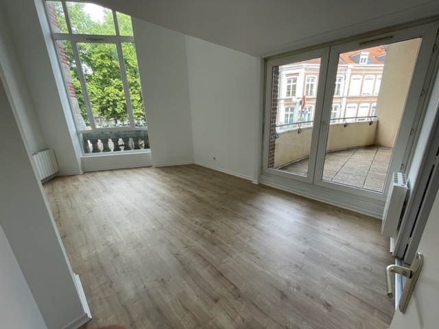 Beau T3 RUE D’ARRAS A LILLE