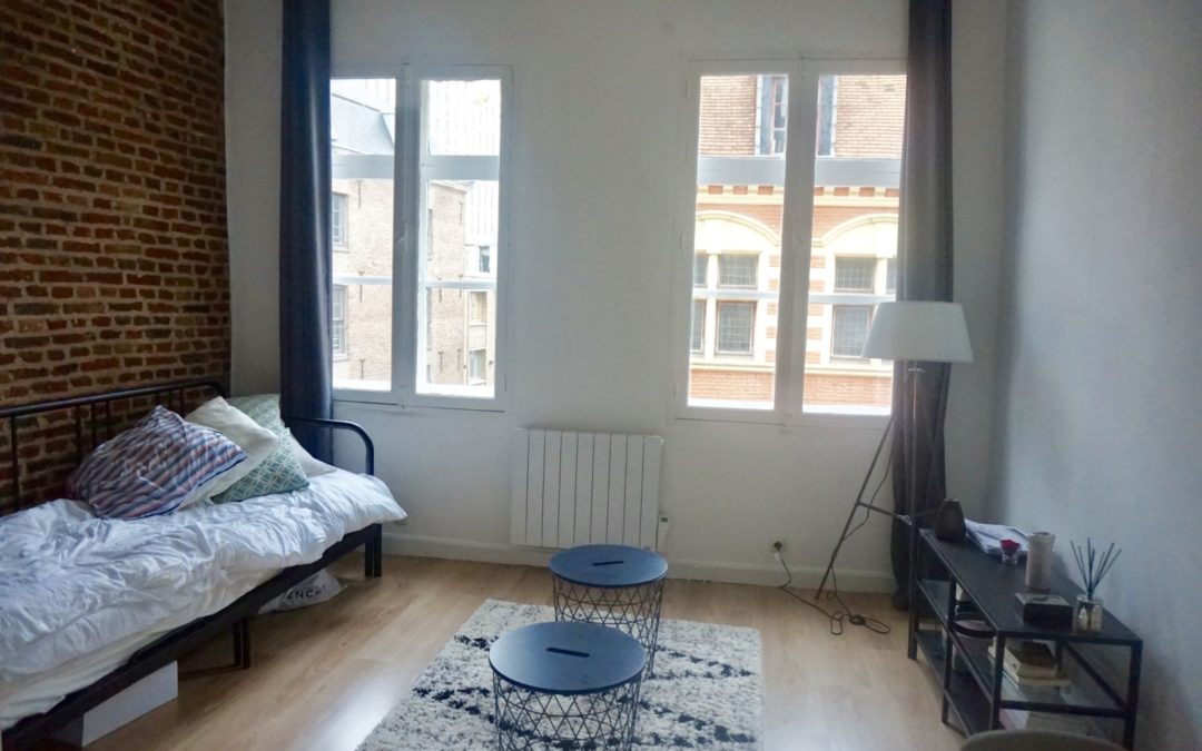 Joli studio meublé situé rue de la Monnaie – VIEUX-LILLE !