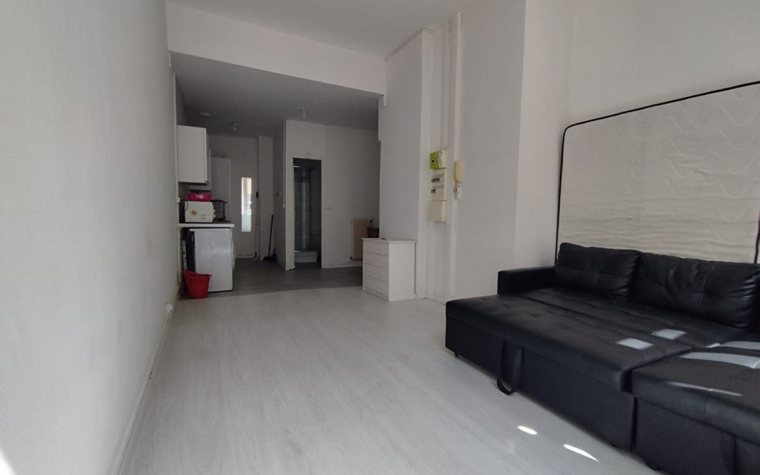 Superbe T1 bis HYPERCENTRE situé 9 rue détournée !