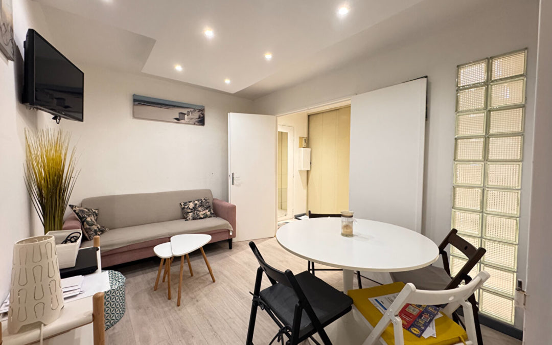 APPARTEMENT AVEC PARKING – FAC DE DROIT