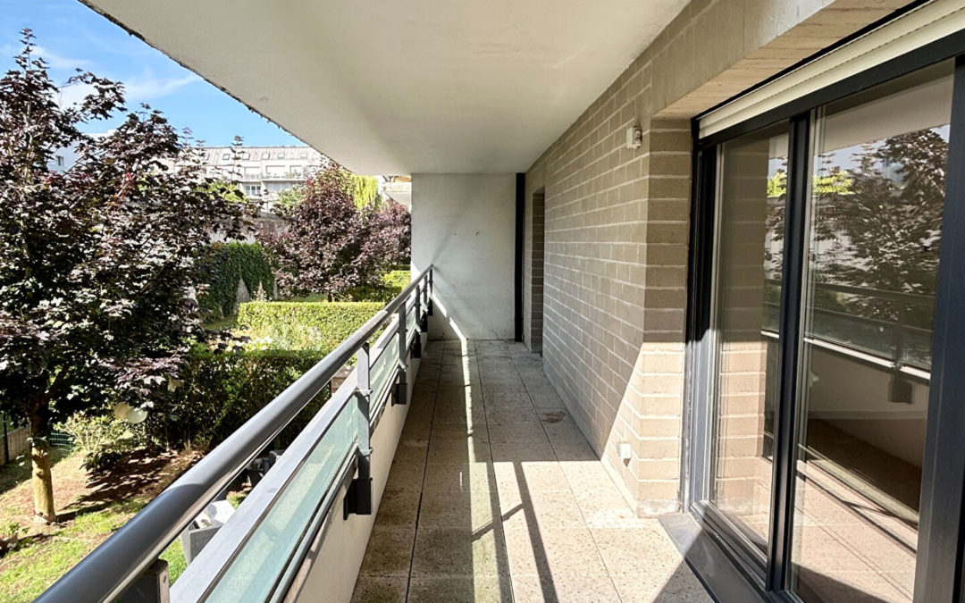 APPARTEMENT T3 AVEC BALCON/TERRASSE – ENTRE JB LEBAS ET PORTE DE DOUAI