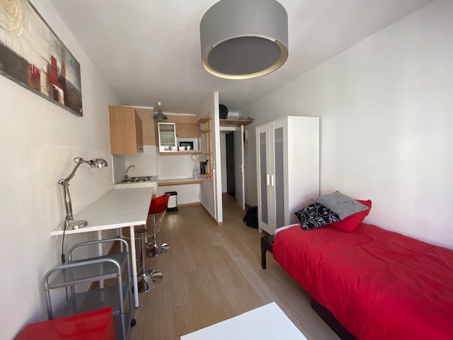 Studio MEUBLÉ de 20.20 m², rue des Stations – Nationale