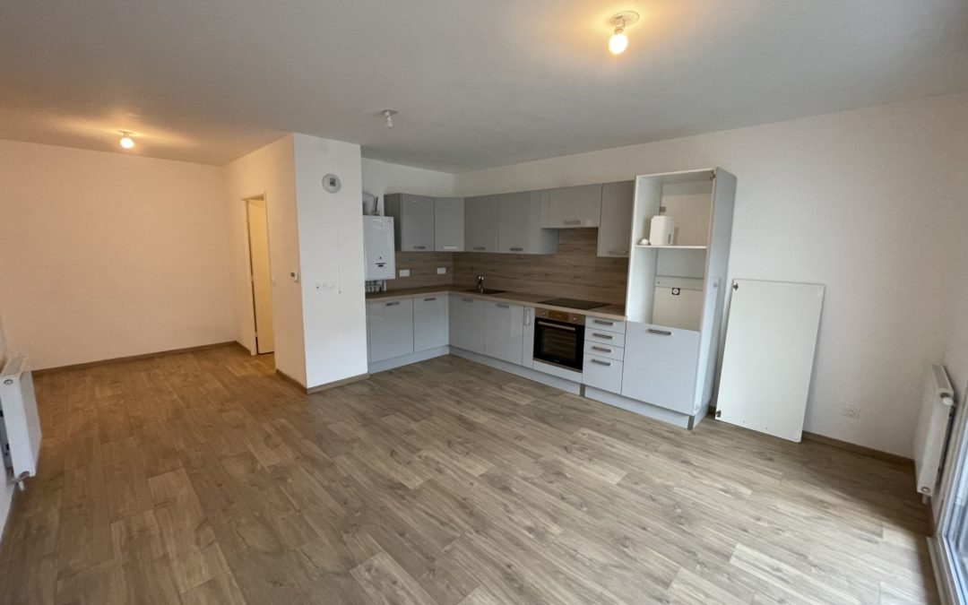 T3 dans une résidence récente avec terrasse, jardin et parking !