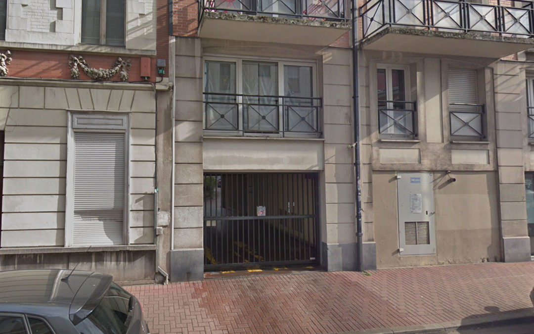 À LOUER  – Place de parking, Rue Colson, Lille-Centre