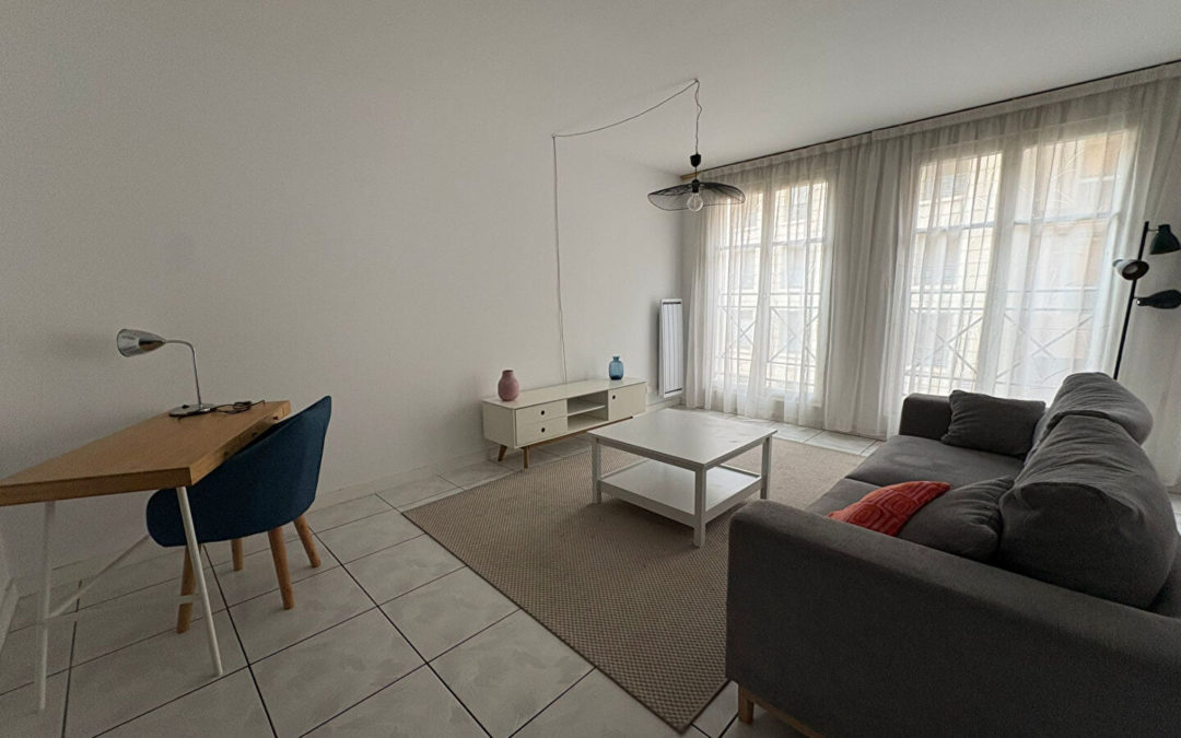 À LOUER – T2 MEUBLÉ  de 75.71 m², Place aux Bleuets