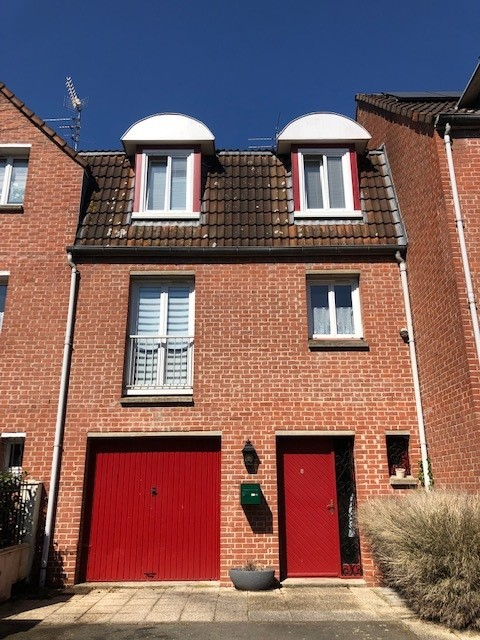 À LOUER  – Maison T5 de 97 m² , Avenue Marc Sangnier – ARMENTIERES
