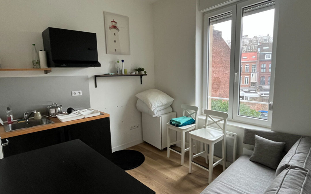 À LOUER – Studio MEUBLÉ de 14 m², Rue de la Bassée – LILLE-VAUBAN