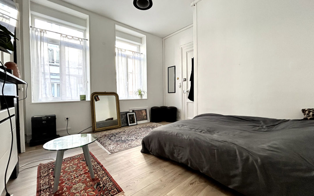 APPARTEMENT STUDIO Á 5 MIN DU MÉTRO MONTEBELLO – RUE D&rsquo;ENNETIERES