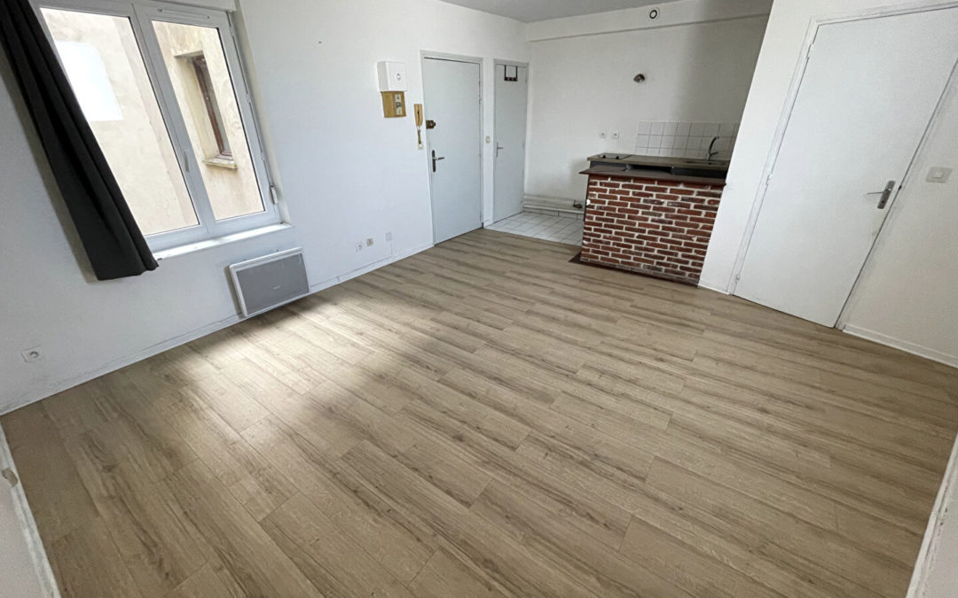 À LOUER – Studio de 28 m², Rue de Wazemmes – WAZEMMES