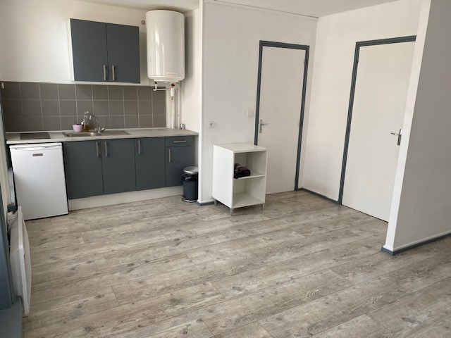 Studio non meublé de 26.65 m², Place Jacquard, République