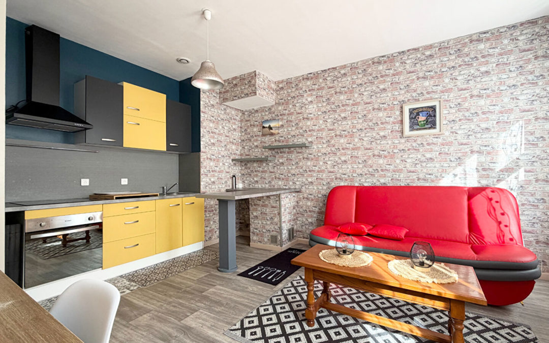 APPARTEMENT 2 PIÈCES AVEC PARKING – RUE DE DOUAI